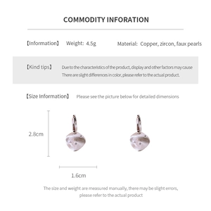 Detailed size and material specs for cubic zirconia and pearl diamond-shaped earrings