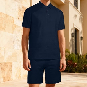 Completo uomo blu navy in maglia a nido d'ape con polo a maniche corte e pantaloncini