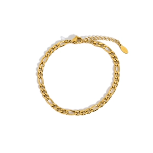 Classic 18K gold plated stainless steel Figaro chain anklet with secure lobster clasp