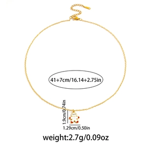Detailed size chart showing gingerbread man pendant and adjustable chain measurements