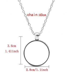 Palestine flag glass dome necklace in silver with detailed dimensions 3.6cm by 2.8cm