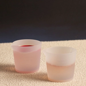 30ml Silikon-Messbecher mit Ausgießer und Skala für DIY-Harzguss und Kunst