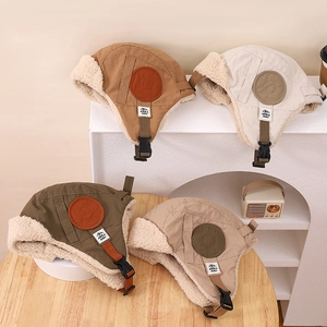 Winter-Fliegermützen für Kinder in vier Farben mit dickem Teddyfutter-Fleecefutter
