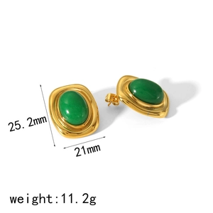 Golden earrings with green oval stones, dimensions 25.2x21mm and weight 11.2g
