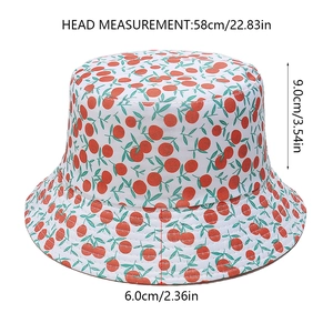 Schéma des tailles du bob en coton blanc avec motif cerises et circonférence de 58cm