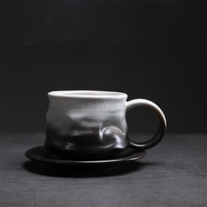 Ensemble tasse et soucoupe à café en céramique rétro japonaise avec glaçage brun