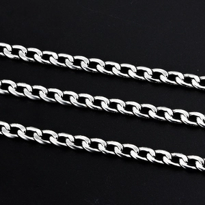 Chaîne cubaine de 6mm en acier inoxydable argenté avec un éclat métallique poli