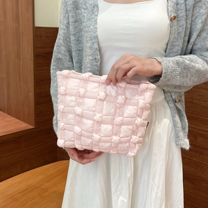 Pink bubble quilted canvas makeup bag with large capacity and soft puff texture style