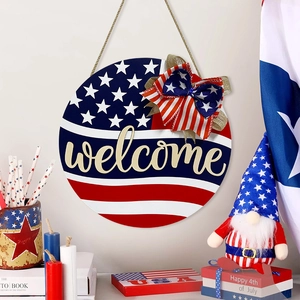 Panneau de bienvenue en bois pour le 4 juillet avec drapeau américain et nœud en toile