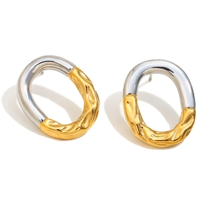Minimalistische unregelmäßige ovale Ohrstecker aus Edelstahl mit 18K Goldbeschichtung