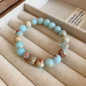 Blue Shoushan agate beaded bracelet with natural textures in a velvet jewelry gift box