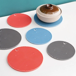 Silicone Coaster Round Honeycomb Heat Insulation Mat Anti-Scald Kitchen Table Cup Bowl Placemat Flexible Anti-Slip Non-Slip
