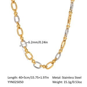Détail du collier chaîne bicolore or et argent en acier inoxydable de 6,2 mm avec mesures