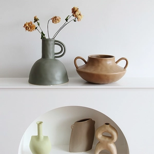 Morandi ceramic vase set in matte finish for modern Nordic home decor accessories