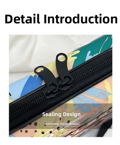 Détail d'une trousse de rangement colorée avec double fermeture éclair métallique