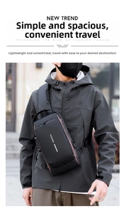 Détail d'un sac de poitrine étanche pour hommes avec port USB et serrure de sécurité