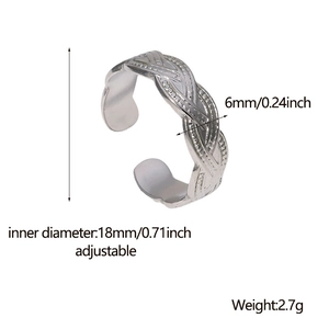 Detailed view of silver braided ring showing 6mm width and 18mm inner diameter dimensions