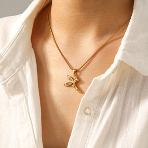 18k vergulde roestvrijstalen fee hanger ketting met fonkelende diamanten voor vrouwen