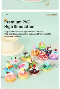 Vue détaillée des porte-clés donuts et macarons colorés avec décorations de fruits