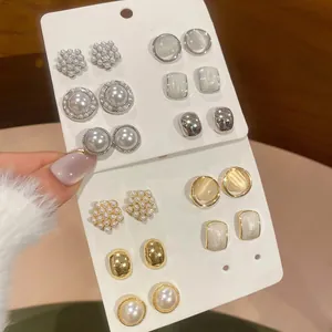 Elegant Faux Artificial Pearl Zircon Stud Earrings With Silver Earring Post For Women French Retro Geometric Floral Fashion Jewelry
