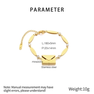 Detailed size parameters of gold envelope pendant bracelet made of stainless steel