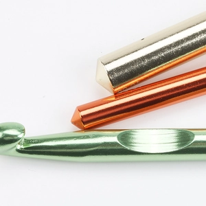Aluminum crochet hooks in 10mm 12mm 15mm sizes with smooth finish for knitting