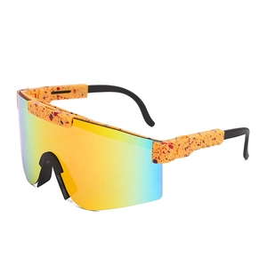 Sport-Radbrille mit orangefarbenem Spritzlack-Rahmen und regenbogenfarbenem Glas