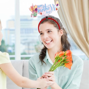 Serre-tête créatif Happy Mother's Day avec décorations florales de tulipes rouges