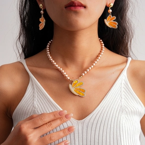 Collier Et Boucles D'oreilles Papillon Avec Tige En Argent Künstliche Perle De Verre Alliage Strass Aile En Acétate Vintage Pour Femmes