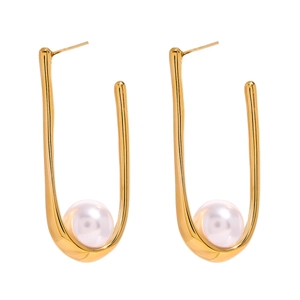 Elegant 18k gold plated stainless steel U-shaped earrings with white pearls
