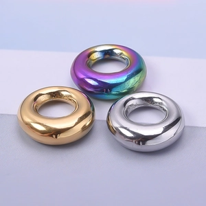 Polished 304 stainless steel oval donut pendants in gold, silver, and rainbow finishes