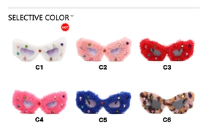 Collezione occhiali da sole cat-eye con bordo in pelliccia e strass in sei colori vivaci