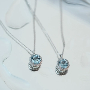 Aquamarine halo pendant necklace in 925 sterling silver with square cut gemstone