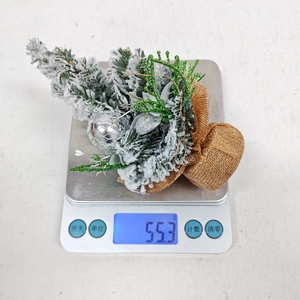 Lightweight 55.3g mini snow-dusted Christmas tree decor with rustic burlap base