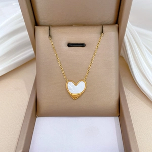 Heart Pendant Necklace Titanium Steel With Mother Of Artificial Pearl Shell Inlay Gold Plated Minimalist Clavicle Chain For Women