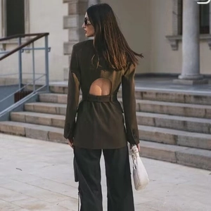 Blazer Femme Dos Nu Veste Manches Longues Polyester Couleur Unie Revers Taille Nouée Avec Détail Anneau En D Élégant