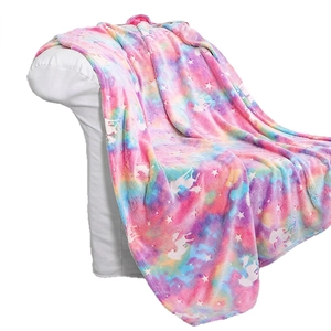 Soft rainbow gradient unicorn flannel blanket for kids with white star patterns
