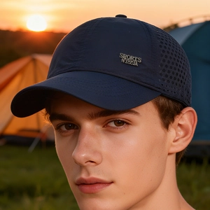 Quick-dry navy blue mesh baseball cap for men, featuring side ventilation and sports metal logo