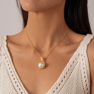 Elegant Faux Artificial Pearl Pendant Necklace Women Retro Copper Gold Plated Clavicle Chain With Zircon Simple Jewelry