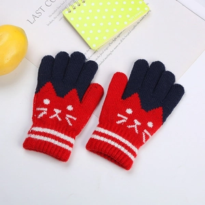 Winter knit gloves for kids aged 4-8 with cartoon cat pattern and red-blue color block design