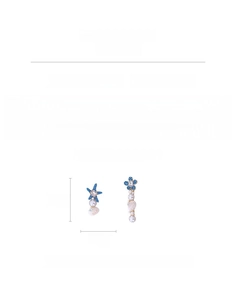 Détail de boucles d'oreilles asymétriques en coquillage avec poids et dimensions
