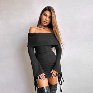 Vestito Mini Sexy Spalle Scoperte Maglia A Costine Manica Lunga Aderente Coulisse Laterale Bodycon Donne