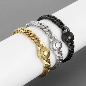 Three-color magnetic denim chain necklaces in gold, silver, and black stainless steel
