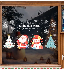 Détail des stickers de Noël électrostatiques avec motifs de Père Noël et bonhomme de neige