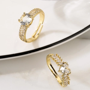 Gold-plated adjustable zircon rings featuring heart-shaped stones and pavé accents