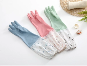 Waterproof fleece-lined kitchen gloves with long patterned sleeves in pink, blue and green