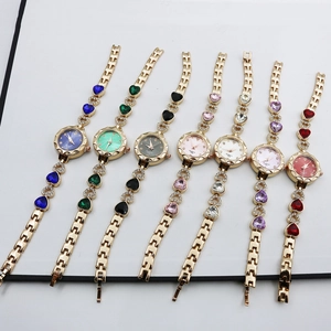 Women Quartz Watch Bracelet Heart Shaped Gemstone Alloy Case Stainless Steel Strap Rhinestone Elegant Fashion