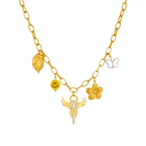 Goldene grobe Kette mit Anhängern: Blatt, Smiley, Flügel, Blume und Schmetterling-Design