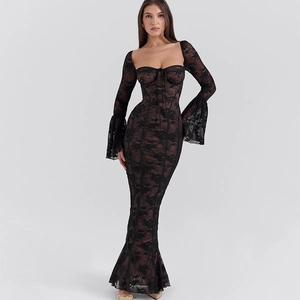 Robe Longue Sexy En Dentelle À Col Carré Manches Longues Évasées Dos Nu Laçage Moulante Élégante Robe De Soirée Femmes