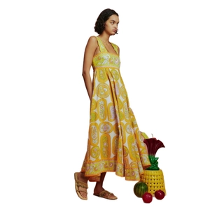 Robe longue d'été à imprimé cachemire jaune avec fines bretelles et ourlet évasé